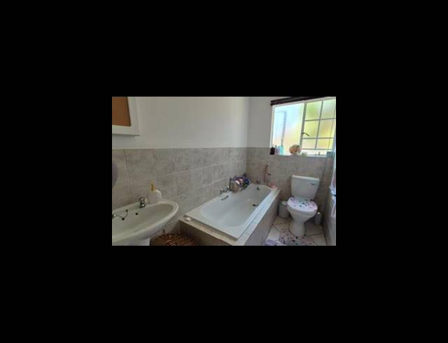 2 BEDROOM TOWNHOUSE FOR SALE IN HONEYDEW